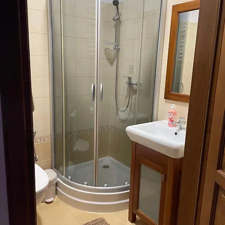 Do Wynajecia Magdalena Nowak *